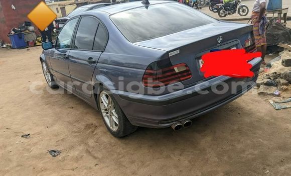 Acheter Occasion Voiture BMW E46 Bleu à Lomé, Togo Acheter Occasion Voiture BMW E46 Bleu à Lomé, Togo
