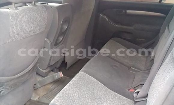 Acheter Occasion Voiture Toyota Land Cruiser Prado Gris à Lomé, Togo Acheter Occasion Voiture Toyota Land Cruiser Prado Gris à Lomé, Togo