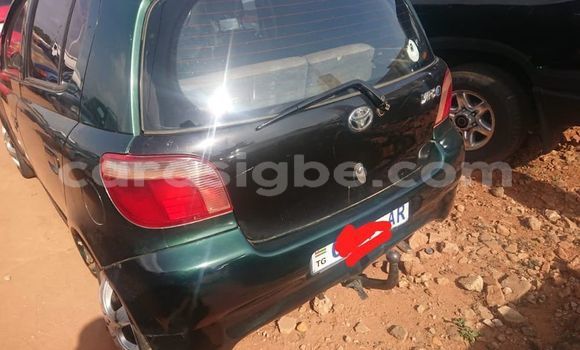 Acheter Occasion Voiture Toyota Yaris Vert à Lomé, Togo Acheter Occasion Voiture Toyota Yaris Vert à Lomé, Togo