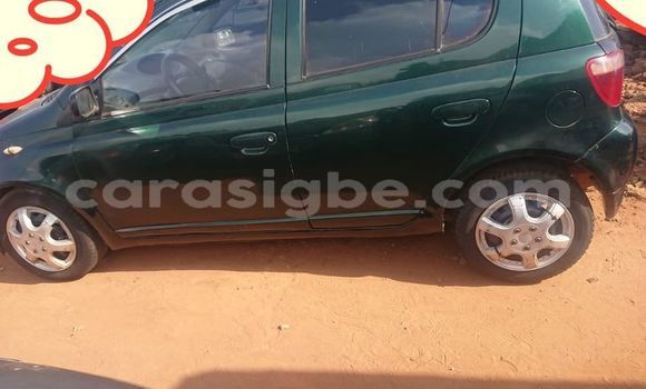 Acheter Occasion Voiture Toyota Yaris Vert à Lomé, Togo Acheter Occasion Voiture Toyota Yaris Vert à Lomé, Togo