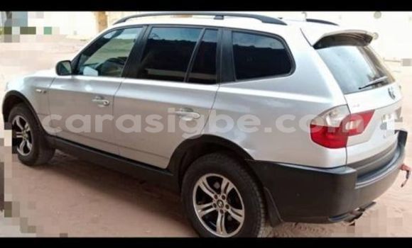 Acheter Occasion Voiture BMW X3 Gris à Lomé, Togo Acheter Occasion Voiture BMW X3 Gris à Lomé, Togo