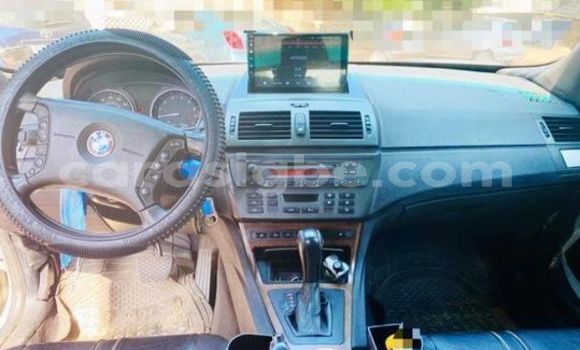 Acheter Occasion Voiture BMW X3 Gris à Lomé, Togo Acheter Occasion Voiture BMW X3 Gris à Lomé, Togo