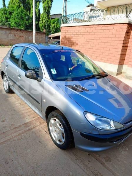 Big with watermark peugeot 206 togo lome 7230