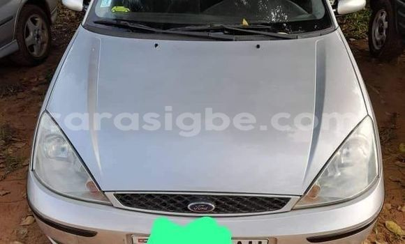 Acheter Occasion Voiture Ford Focus Gris à Lomé, Togo Acheter Occasion Voiture Ford Focus Gris à Lomé, Togo