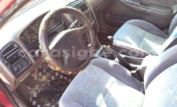 Acheter Occasion Voiture Toyota Avensis Rouge à Lomé, Togo Acheter Occasion Voiture Toyota Avensis Rouge à Lomé, Togo