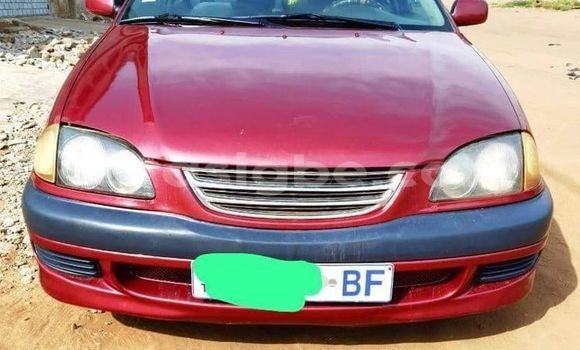 Acheter Occasion Voiture Toyota Avensis Rouge à Lomé, Togo Acheter Occasion Voiture Toyota Avensis Rouge à Lomé, Togo