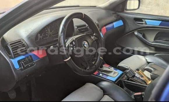 Acheter Occasion Voiture BMW E46 Bleu à Lomé, Togo Acheter Occasion Voiture BMW E46 Bleu à Lomé, Togo