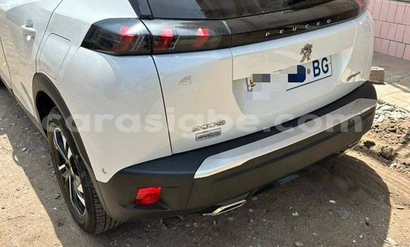 Acheter Occasion Voiture Peugeot 2008 Blanc à Lomé, Togo Acheter Occasion Voiture Peugeot 2008 Blanc à Lomé, Togo