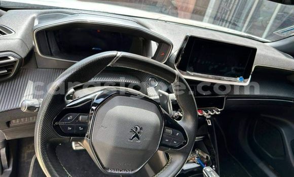 Acheter Occasion Voiture Peugeot 2008 Blanc à Lomé, Togo Acheter Occasion Voiture Peugeot 2008 Blanc à Lomé, Togo