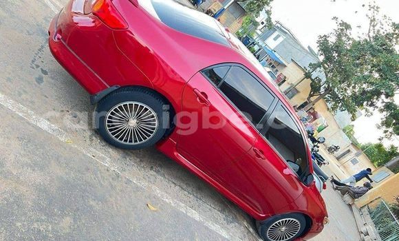 Acheter Occasion Voiture Toyota Corolla Rouge à Lomé, Togo Acheter Occasion Voiture Toyota Corolla Rouge à Lomé, Togo