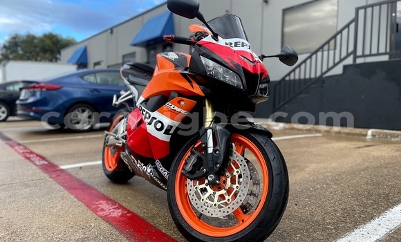 Buy Used Honda CBR 1000 RR Other Bike in Lome in Togo Buy Used Honda CBR 1000 RR Other Bike in Lome in Togo