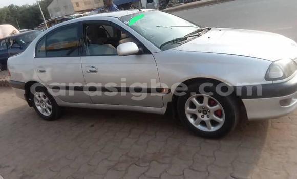 Buy Used Toyota Avensis Silver Car in Lome in Togo Buy Used Toyota Avensis Silver Car in Lome in Togo