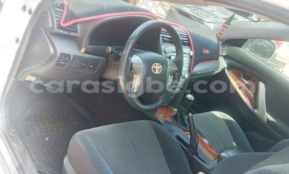 Buy Used Toyota Camry White Car in Lome in Togo Buy Used Toyota Camry White Car in Lome in Togo