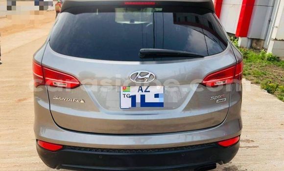 Buy Used Hyundai Santa Fe Other Car in Lome in Togo Buy Used Hyundai Santa Fe Other Car in Lome in Togo