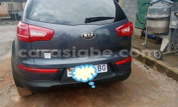 Buy Used Kia Sportage Blue Car in Lome in Togo Buy Used Kia Sportage Blue Car in Lome in Togo