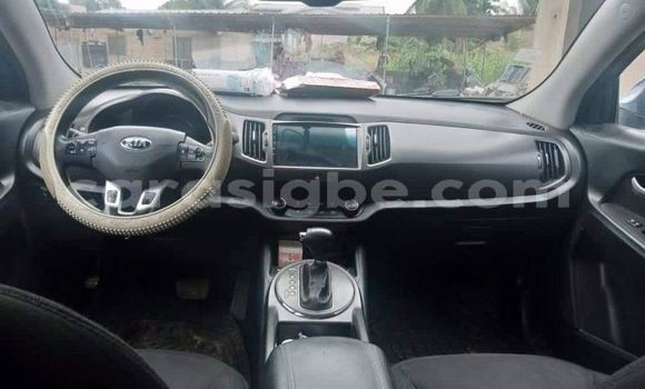 Buy Used Kia Sportage Blue Car in Lome in Togo Buy Used Kia Sportage Blue Car in Lome in Togo