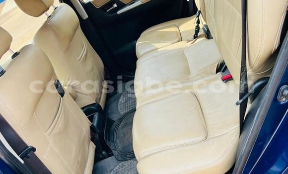 Buy Used Toyota Corolla Verso Blue Car in Lome in Togo Buy Used Toyota Corolla Verso Blue Car in Lome in Togo
