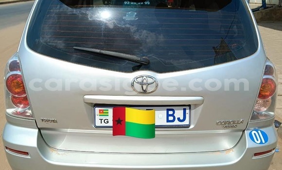 Buy Used Toyota Corolla Verso Silver Car in Lome in Togo Buy Used Toyota Corolla Verso Silver Car in Lome in Togo
