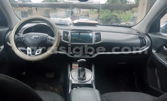 Buy Used Kia Sportage Blue Car in Lome in Togo Buy Used Kia Sportage Blue Car in Lome in Togo