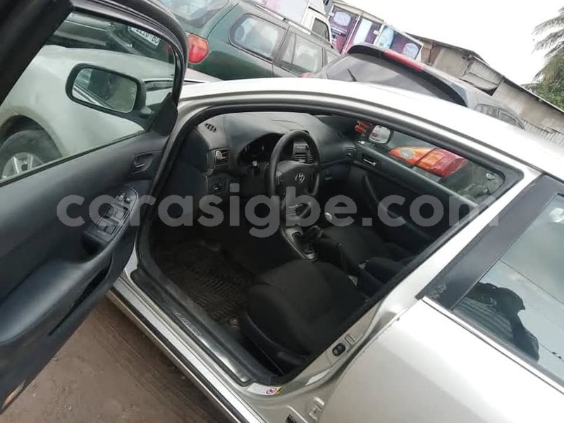 Big with watermark toyota avensis togo lome 7348
