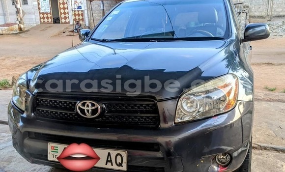 Buy Used Toyota RAV4 Black Car in Lome in Togo Buy Used Toyota RAV4 Black Car in Lome in Togo