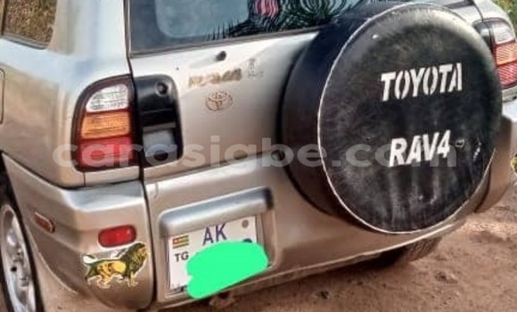Buy Used Toyota RAV4 Silver Car in Lome in Togo Buy Used Toyota RAV4 Silver Car in Lome in Togo