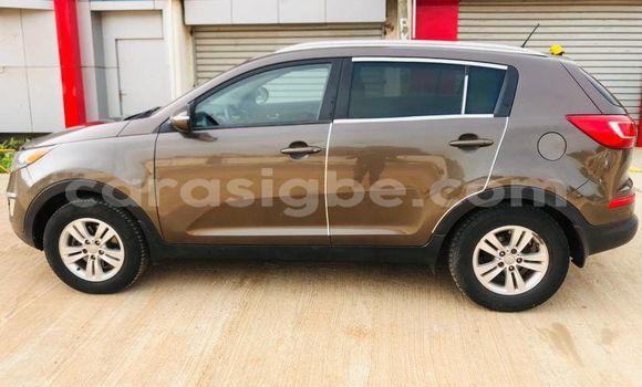 Acheter Occasion Voiture Kia Sportage Marron à Lomé, Togo Acheter Occasion Voiture Kia Sportage Marron à Lomé, Togo