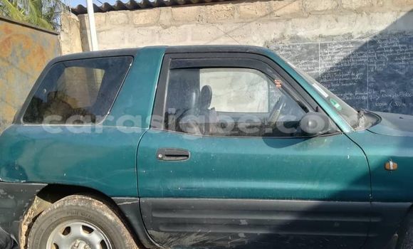 Buy Used Toyota RAV4 Green Car in Lome in Togo Buy Used Toyota RAV4 Green Car in Lome in Togo