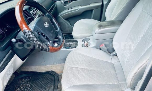 Buy Used Hyundai Santa Fe Silver Car in Lome in Togo Buy Used Hyundai Santa Fe Silver Car in Lome in Togo