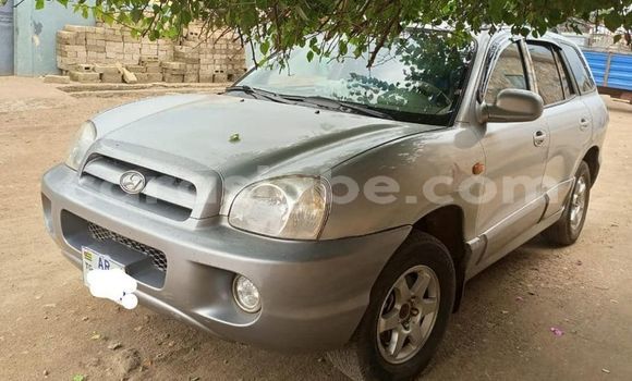 Acheter Occasion Voiture Hyundai Santa Fe Gris à Lomé, Togo Acheter Occasion Voiture Hyundai Santa Fe Gris à Lomé, Togo
