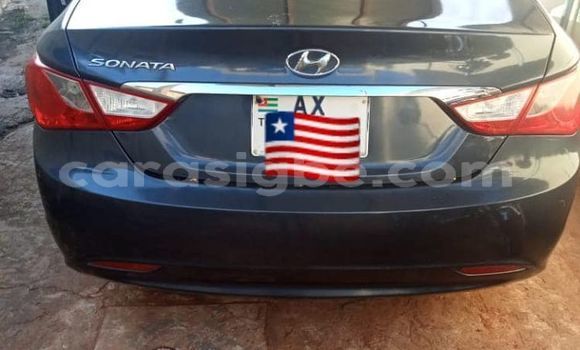 Buy Used Hyundai Sonata Blue Car in Lome in Togo Buy Used Hyundai Sonata Blue Car in Lome in Togo