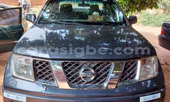 Acheter Occasion Voiture Nissan Navara Bleu à Lomé, Togo