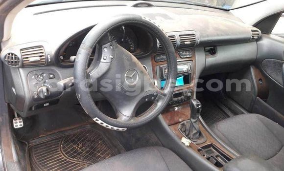 Acheter Occasion Voiture Mercedes‒Benz C–Class Noir à Lomé, Togo Acheter Occasion Voiture Mercedes‒Benz C–Class Noir à Lomé, Togo