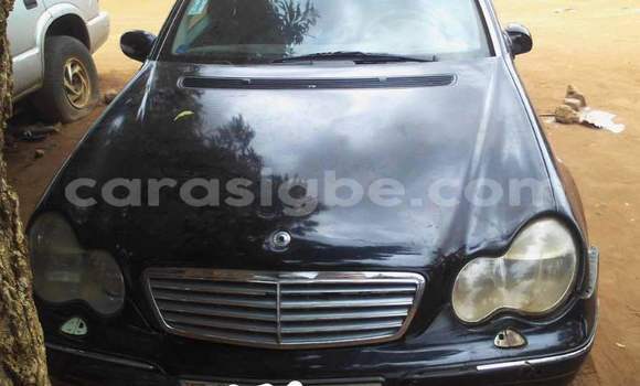 Acheter Occasion Voiture Mercedes‒Benz C–Class Noir à Lomé, Togo Acheter Occasion Voiture Mercedes‒Benz C–Class Noir à Lomé, Togo
