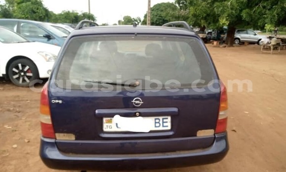 Acheter Occasion Voiture Opel Astra Bleu à Lomé, Togo Acheter Occasion Voiture Opel Astra Bleu à Lomé, Togo