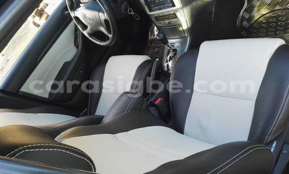 Buy Used Toyota Avensis Blue Car in Lome in Togo Buy Used Toyota Avensis Blue Car in Lome in Togo