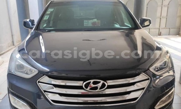 Buy Used Hyundai Santa Fe Blue Car in Lome in Togo Buy Used Hyundai Santa Fe Blue Car in Lome in Togo