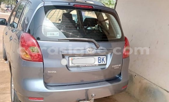 Buy Used Toyota Corolla Verso Blue Car in Lome in Togo Buy Used Toyota Corolla Verso Blue Car in Lome in Togo
