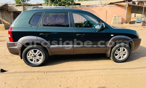 Buy Used Hyundai Tucson Green Car in Lome in Togo Buy Used Hyundai Tucson Green Car in Lome in Togo