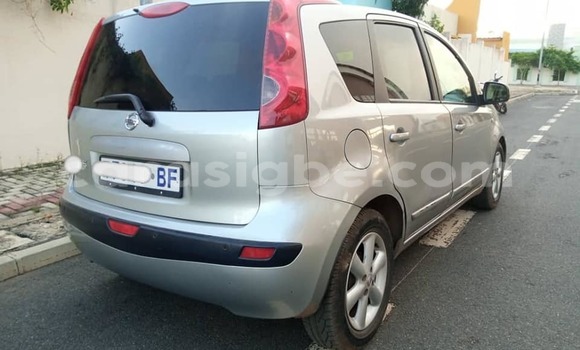 Buy Used Nissan Note Silver Car in Lome in Togo Buy Used Nissan Note Silver Car in Lome in Togo