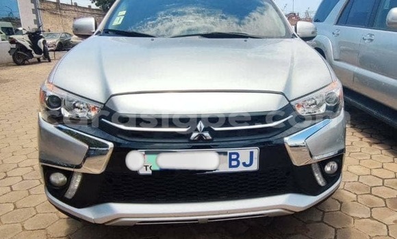 Buy Used Mitsubishi Outlander Silver Car in Lome in Togo Buy Used Mitsubishi Outlander Silver Car in Lome in Togo