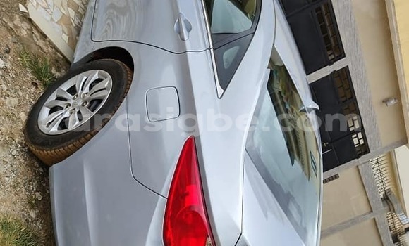 Buy Used Hyundai Sonata Silver Car in Lome in Togo Buy Used Hyundai Sonata Silver Car in Lome in Togo