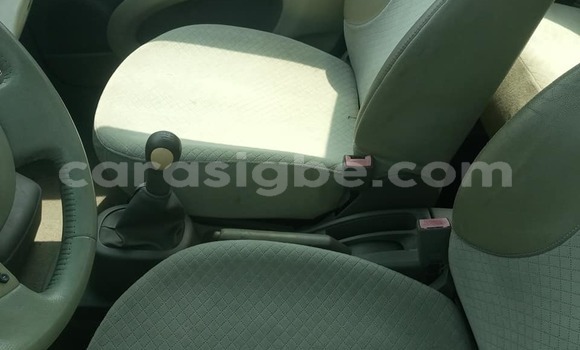 Acheter Occasion Voiture Nissan Micra Bleu à Lomé, Togo Acheter Occasion Voiture Nissan Micra Bleu à Lomé, Togo