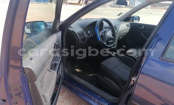 Acheter Occasion Voiture Volkswagen Golf Bleu à Lomé, Maritime Acheter Occasion Voiture Volkswagen Golf Bleu à Lomé, Maritime