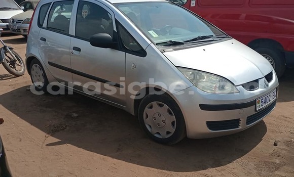 Acheter Occasion Voiture Mitsubishi Colt Gris à Lomé, Togo Acheter Occasion Voiture Mitsubishi Colt Gris à Lomé, Togo