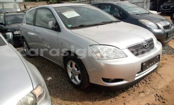 Acheter Occasion Voiture Toyota Corolla Gris à Lomé, Togo Acheter Occasion Voiture Toyota Corolla Gris à Lomé, Togo