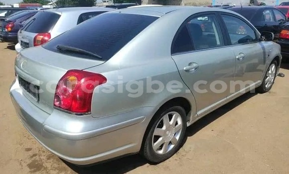 Acheter Occasion Voiture Toyota Avensis Gris à Lomé, Togo Acheter Occasion Voiture Toyota Avensis Gris à Lomé, Togo