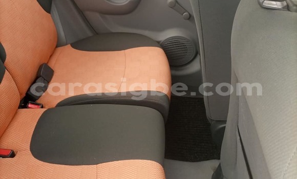 Acheter Occasion Voiture Kia Picanto Noir à Lomé, Togo Acheter Occasion Voiture Kia Picanto Noir à Lomé, Togo