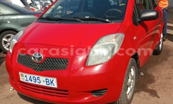 Acheter Occasion Voiture Toyota Yaris Rouge à Lomé, Togo
