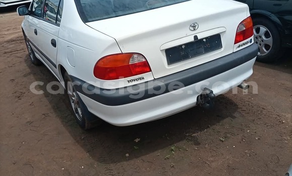 Acheter Occasion Voiture Toyota Avensis Blanc à Lomé, Togo Acheter Occasion Voiture Toyota Avensis Blanc à Lomé, Togo